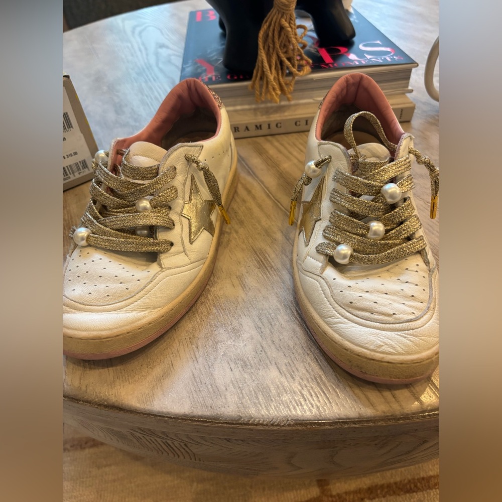 Golden goose sneakers, excellent condition